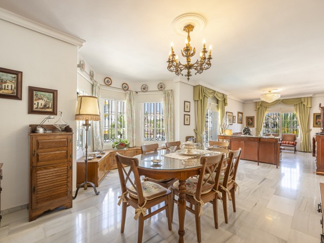 5 Bedrooms Villa in Málaga Centro