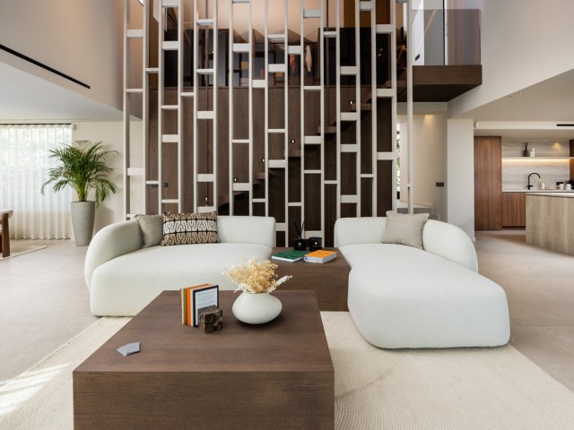 5 Bedrooms Villa in Nueva Andalucía