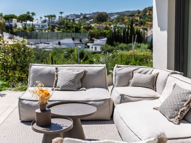 5 Bedrooms Villa in Nueva Andalucía