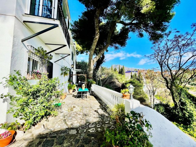 Reihenhaus, Benalmadena Costa, R5305207