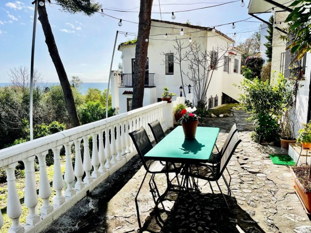 2 Schlafzimmer Reihenhaus in Benalmadena Costa
