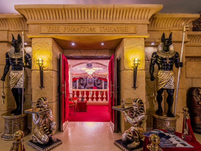 6 Bedrooms Villa in Sotogrande Alto