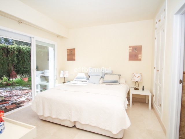 Rijtjeshuis, Istán, R5305291