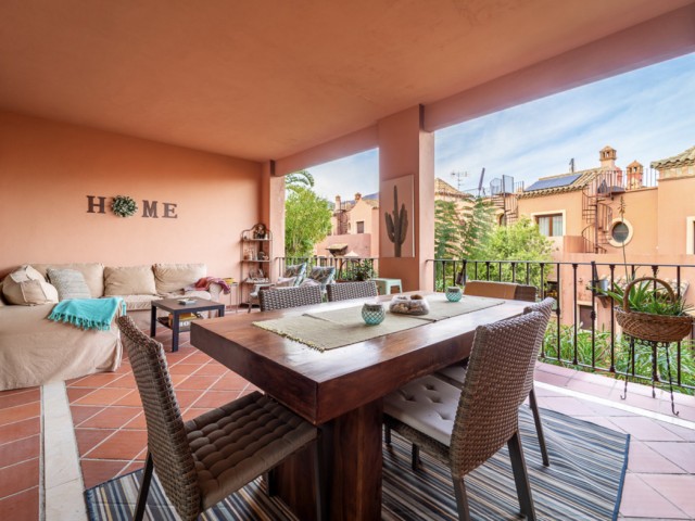 4 Soveroms Villa i Estepona