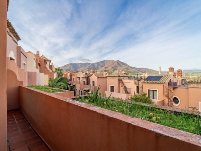 4 Soveroms Villa i Estepona