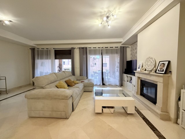 4 Schlafzimmer Villa in Estepona