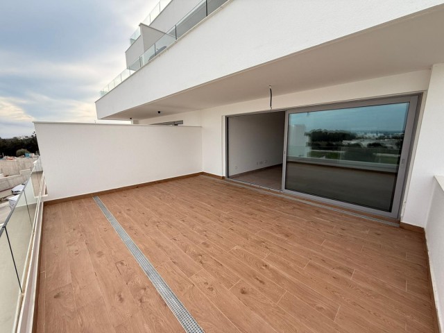 2 Schlafzimmer Apartment in Estepona