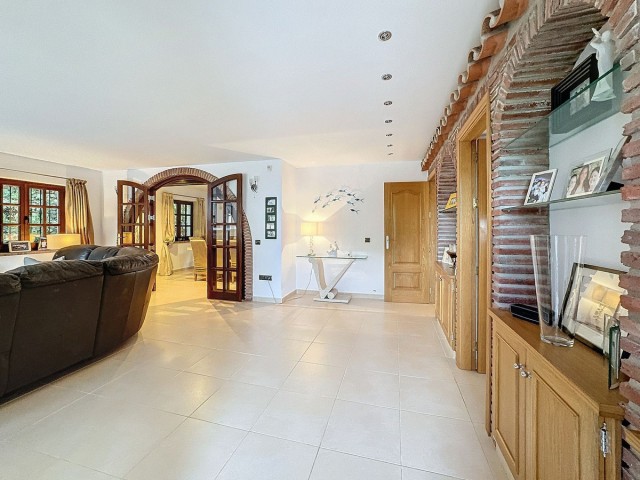 3 Bedrooms Villa in Mijas