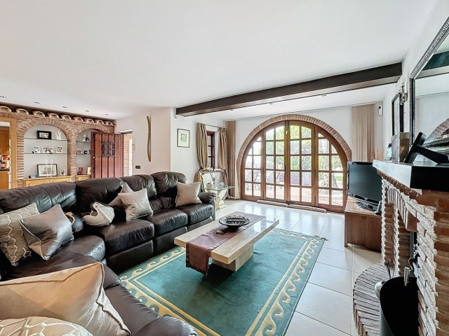 3 Bedrooms Villa in Mijas