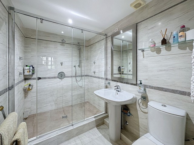 3 Bedrooms Villa in Mijas