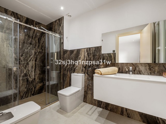 3 Sovrums Lägenhet i Marbella