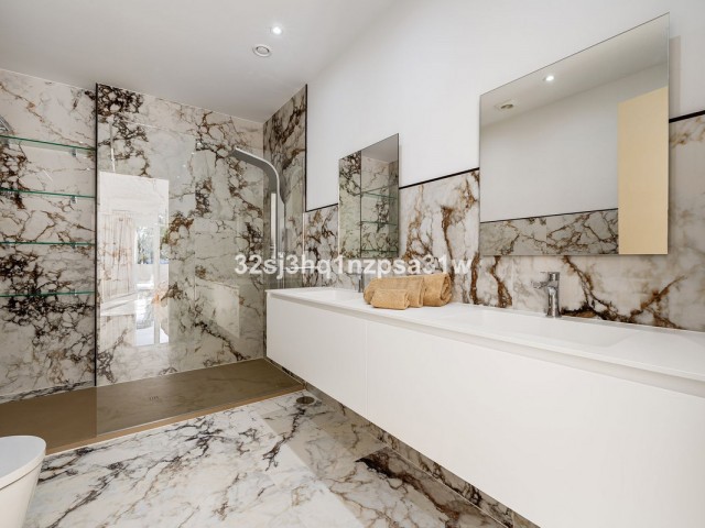 3 Sovrums Lägenhet i Marbella