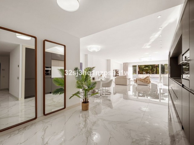 3 Sovrums Lägenhet i Marbella