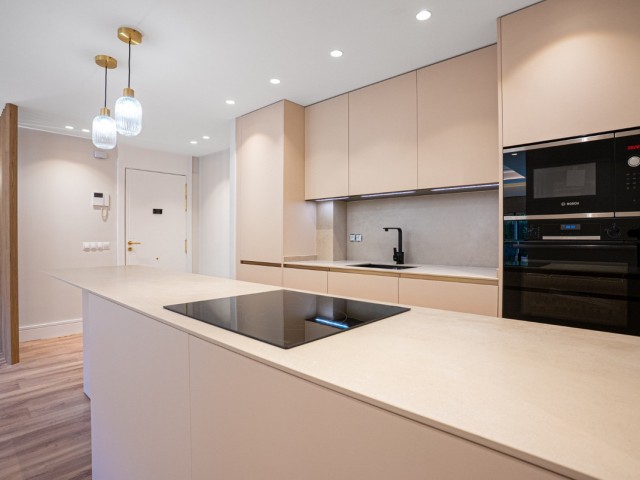 2 Bedrooms Apartment in San Pedro de Alcántara