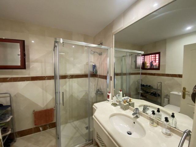 3 Makuuhuoneen Huoneisto Elviria