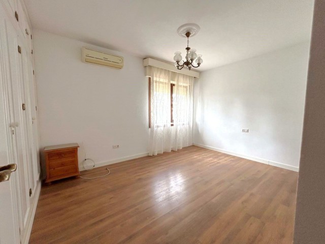 5 Schlafzimmer Villa in El Coto