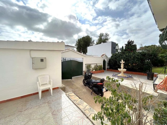 5 Schlafzimmer Villa in El Coto