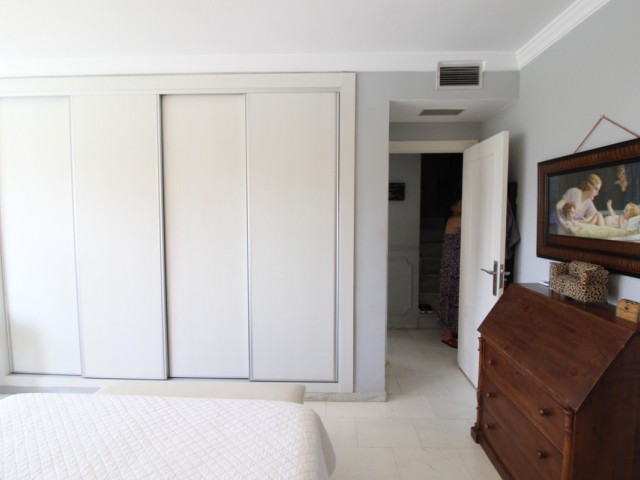 3 Slaapkamer Rijtjeshuis in Nueva Andalucía