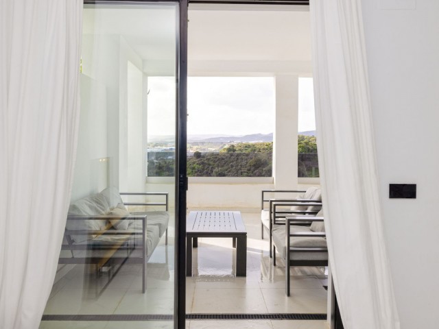 2 Bedrooms Apartment in Estepona