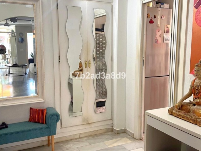 3 Makuuhuoneen Huoneisto Puerto Banús