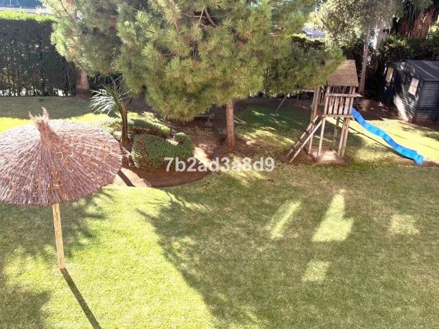 3 Makuuhuoneen Huoneisto Puerto Banús