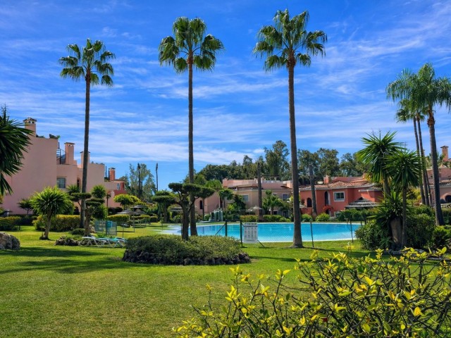 Penthouse avec 2 Chambres  à Costalita