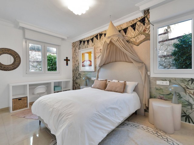 Villa avec 5 Chambres  à Benalmadena