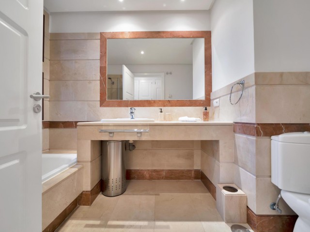 3 Schlafzimmer Apartment in Bahía de Marbella