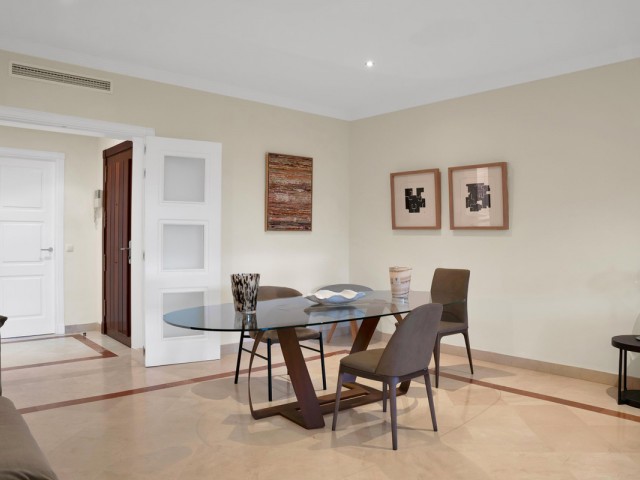 3 Schlafzimmer Apartment in Bahía de Marbella