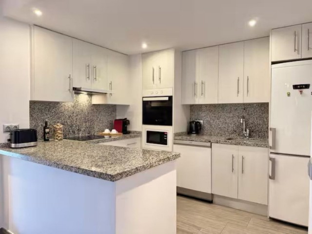 2 Soveroms Leilighet i Elviria