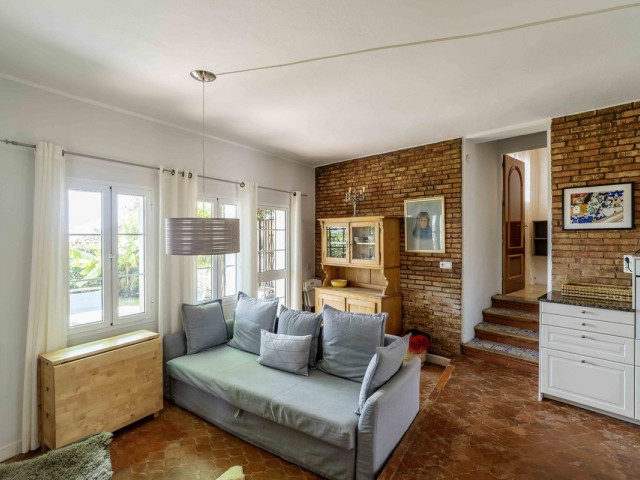 6 Bedrooms Villa in Fuengirola