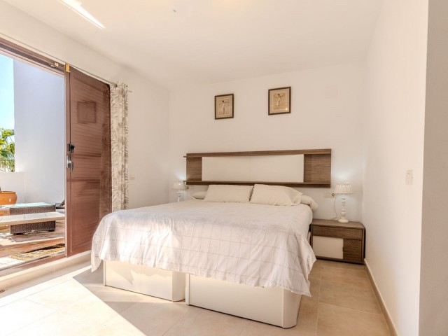 Appartement avec 2 Chambres  à Altos de los Monteros