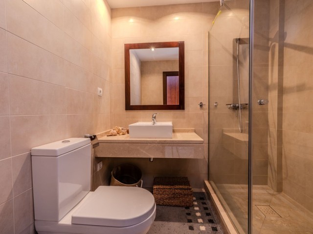 Appartement avec 2 Chambres  à Altos de los Monteros