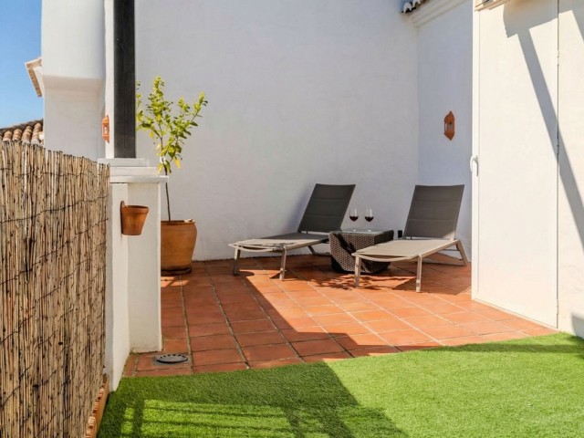 Appartement avec 2 Chambres  à Altos de los Monteros