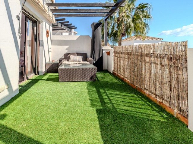 Appartement avec 2 Chambres  à Altos de los Monteros