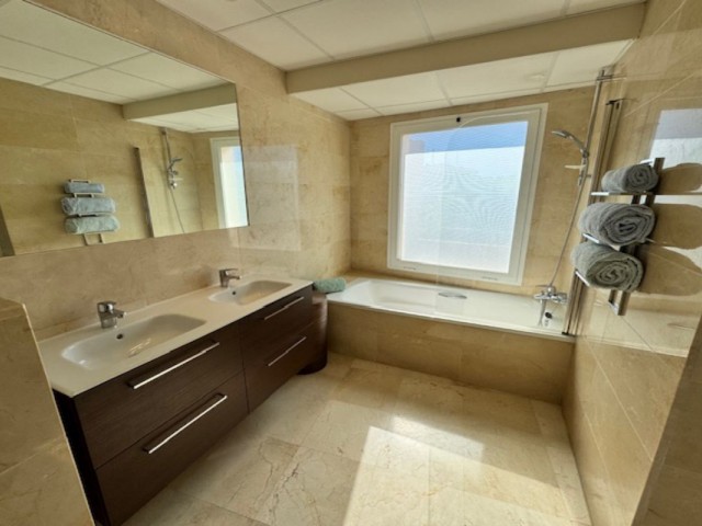 Penthouse in Riviera del Sol