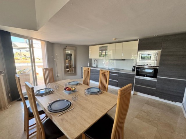 Kattohuoneisto Riviera del Sol