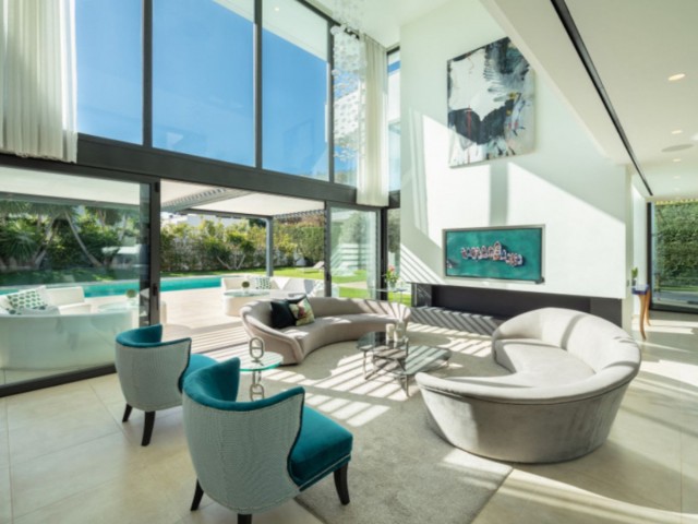 7 Schlafzimmer Villa in Puerto Banús