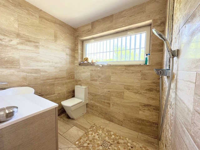 3 Bedrooms Villa in Manilva