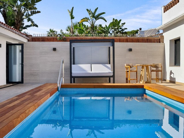 5 Makuuhuoneen Huvila Costabella