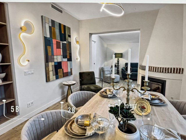 Villa avec 5 Chambres  à Costabella