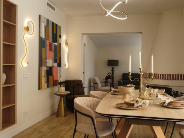 Villa avec 5 Chambres  à Costabella