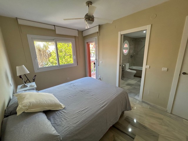 4 Makuuhuoneen Rivitalo Atalaya