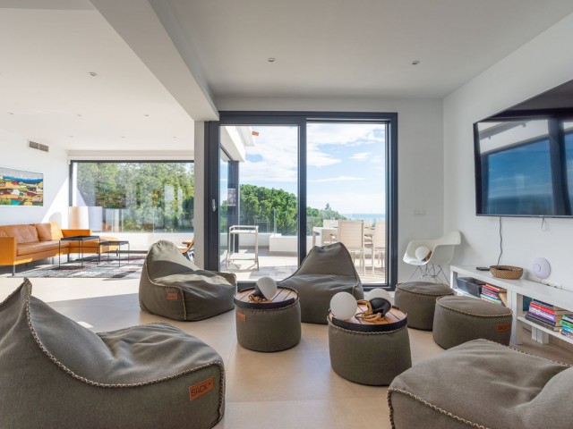 6 Bedrooms Villa in La Cala de Mijas