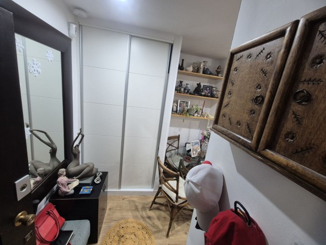 Apartamento con 2 Dormitorios  en Marbella