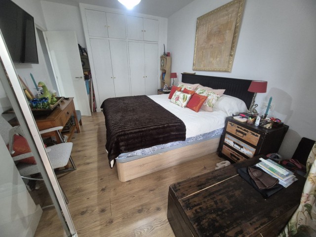 Apartamento con 2 Dormitorios  en Marbella