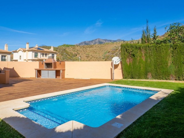 3 Bedrooms Villa in Fuengirola