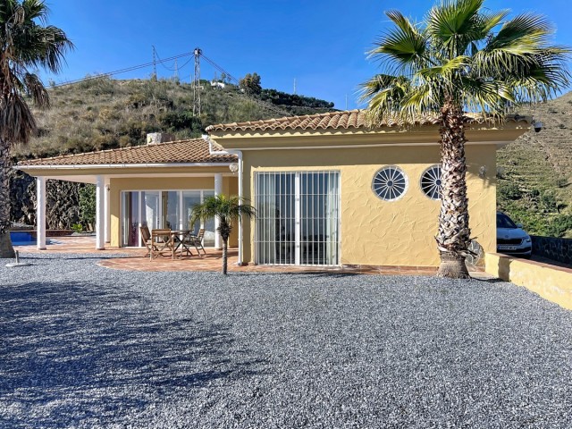 Villa con 3 Dormitorios  en Arenas