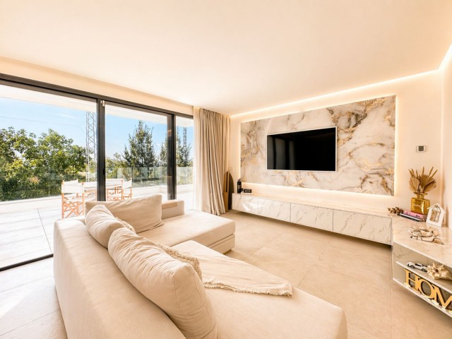 Appartement avec 2 Chambres  à Cabopino