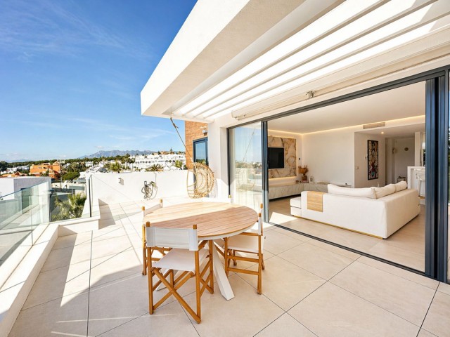 Appartement avec 2 Chambres  à Cabopino